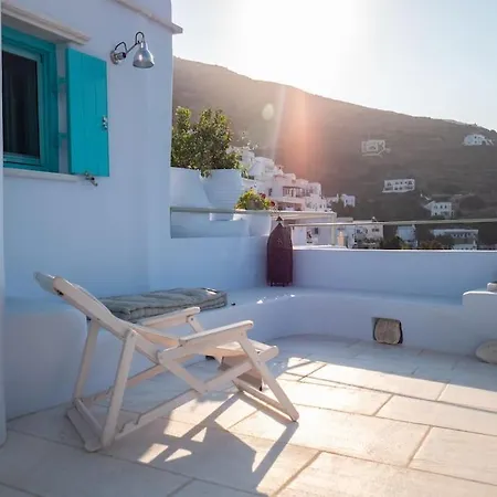 Nyaraló Tinos Blue House Kardianí