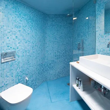 Tinos Blue House *